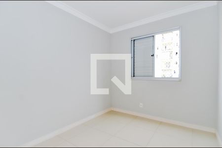 Apartamento à venda com 77m², 3 quartos e 1 vagaQuarto 2