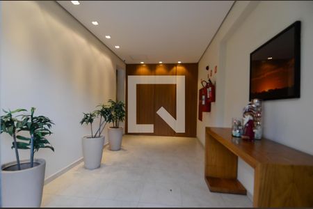 Apartamento à venda com 77m², 3 quartos e 1 vaga Apartamento à venda com 77m², 3 quartos e 1 vagaHall Social
