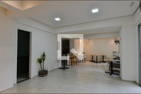 Apartamento à venda com 77m², 3 quartos e 1 vaga Apartamento à venda com 77m², 3 quartos e 1 vagaÁrea comum - Salão de festas