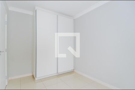 Apartamento à venda com 77m², 3 quartos e 1 vagaQuarto 2