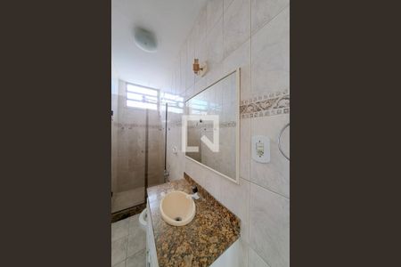 Apartamento à venda com 75m², 3 quartos e sem vagaBanheiro Social