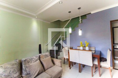 Sala de casa à venda com 2 quartos, 150m² em Vila Campanela, São Paulo