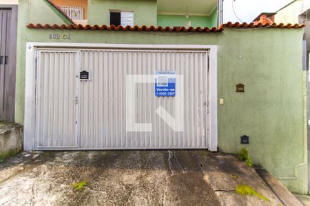 Casa à venda com 150m², 2 quartos e 2 vagas Casa à venda com 150m², 2 quartos e 2 vagasFachada