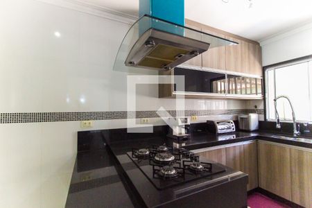 Casa à venda com 150m², 2 quartos e 2 vagas Casa à venda com 150m², 2 quartos e 2 vagasCozinha