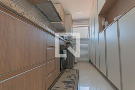 Apartamento à venda com 75m², 2 quartos e 2 vagasCozinha