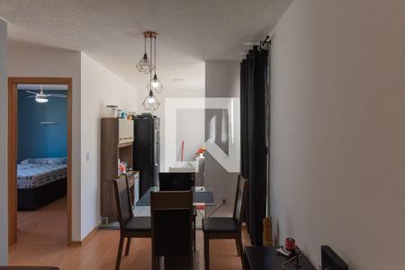 Sala de apartamento para alugar com 2 quartos, 45m² em Jardim Esmeraldina, Campinas