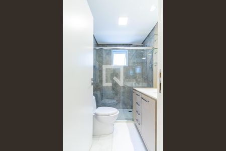 Casa de condomínio à venda com 316m², 4 quartos e 3 vagasBanheiro Corredor