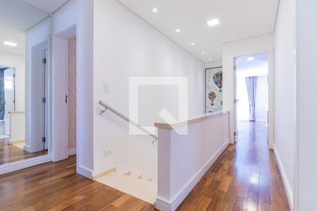 Casa de condomínio à venda com 316m², 4 quartos e 3 vagasCorredor dos Quartos