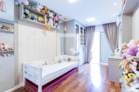 Casa de condomínio à venda com 316m², 4 quartos e 3 vagasQuarto 3 - Suíte 1