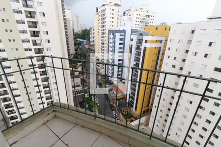 Sacada de apartamento para alugar com 2 quartos, 60m² em Santa Teresinha, São Paulo