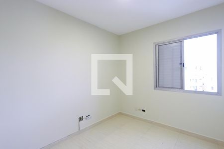 Quarto 2 de apartamento para alugar com 2 quartos, 60m² em Santa Teresinha, São Paulo