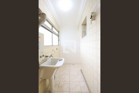 Apartamento para alugar com 60m², 2 quartos e sem vaga Apartamento para alugar com 60m², 2 quartos e sem vagaÁrea de Serviço