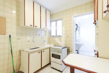 Apartamento para alugar com 60m², 2 quartos e sem vaga Apartamento para alugar com 60m², 2 quartos e sem vagaCozinha