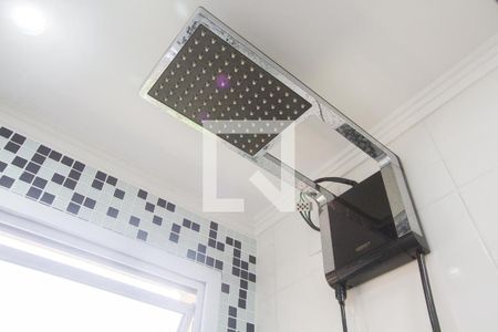 Chuveiro de apartamento para alugar com 2 quartos, 48m² em Vila Maracanã, São Paulo