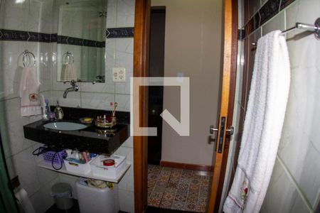 Casa à venda com 360m², 2 quartos e 1 vagaBANHEIRO