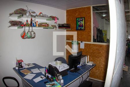 Casa à venda com 360m², 2 quartos e 1 vagaESCRITORIO GALPÃO