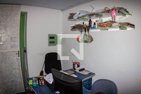 Casa à venda com 360m², 2 quartos e 1 vagaESCRITORIO GALPÃO