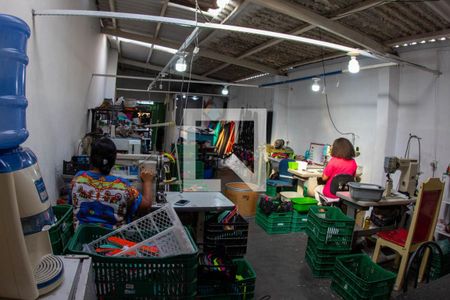 Casa à venda com 360m², 2 quartos e 1 vagaGALPÃO