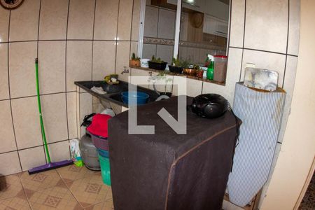 Casa à venda com 360m², 2 quartos e 1 vagaÁREA DE SERVIÇO