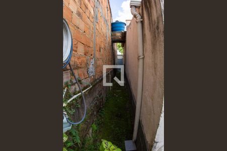 Casa à venda com 360m², 2 quartos e 1 vagaÁREA DE SERVIÇO