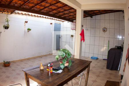 Casa à venda com 360m², 2 quartos e 1 vagaÁREA DE LAZER
