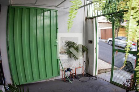 Casa à venda com 360m², 2 quartos e 1 vagaFRENTE GALPÃO