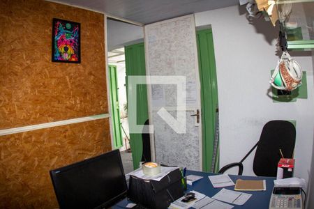 Casa à venda com 360m², 2 quartos e 1 vagaESCRITORIO GALPÃO