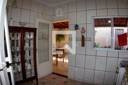 Casa à venda com 360m², 2 quartos e 1 vagaCozinha