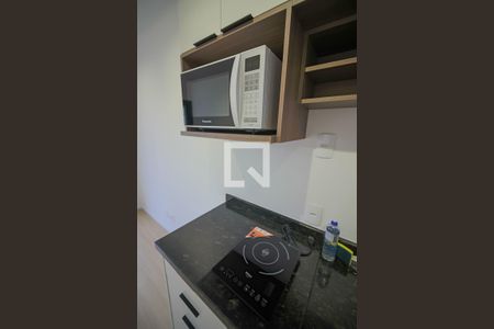 Sala / Cozinha de apartamento para alugar com 1 quarto, 32m² em Butantã, São Paulo
