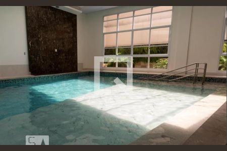 Apartamento para alugar com 68m², 2 quartos e 1 vagaPiscina coberta