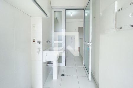 Apartamento para alugar com 68m², 2 quartos e 1 vagaÁrea de serviço