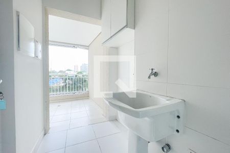 Apartamento para alugar com 68m², 2 quartos e 1 vagaÁrea de serviço