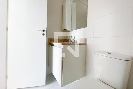 Apartamento para alugar com 68m², 2 quartos e 1 vagaSuíte - banheiro