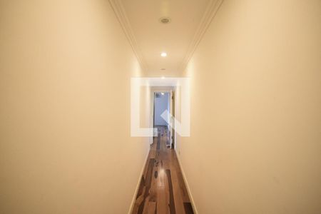 Apartamento à venda com 254m², 4 quartos e 4 vagas Apartamento à venda com 254m², 4 quartos e 4 vagasCorredor