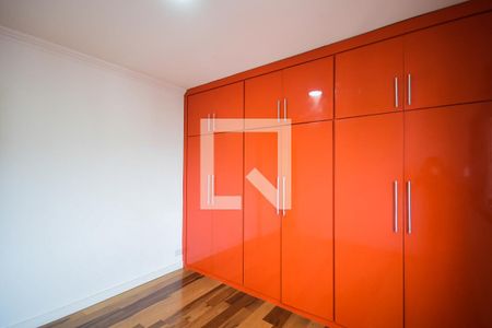 Apartamento à venda com 254m², 4 quartos e 4 vagas Apartamento à venda com 254m², 4 quartos e 4 vagasQuarto 2