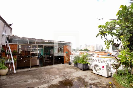 Casa à venda com 240m², 3 quartos e 2 vagas Casa à venda com 240m², 3 quartos e 2 vagasVista da Sacada