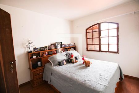 Casa à venda com 240m², 3 quartos e 2 vagas Casa à venda com 240m², 3 quartos e 2 vagasquarto 2