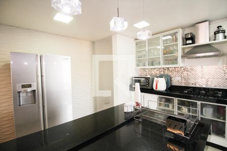 Casa à venda com 240m², 3 quartos e 2 vagas Casa à venda com 240m², 3 quartos e 2 vagasCozinha