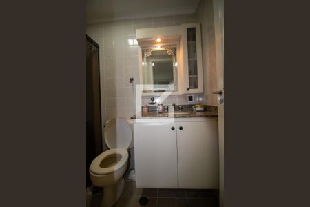 Apartamento para alugar com 77m², 3 quartos e 1 vaga Apartamento para alugar com 77m², 3 quartos e 1 vagaBanheiro da Suíte