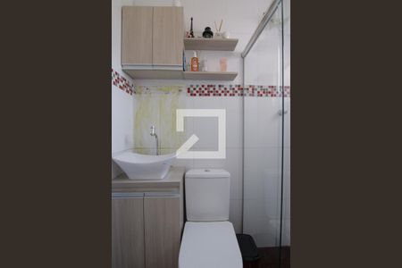 Casa à venda com 115m², 3 quartos e 2 vagasBanheiro