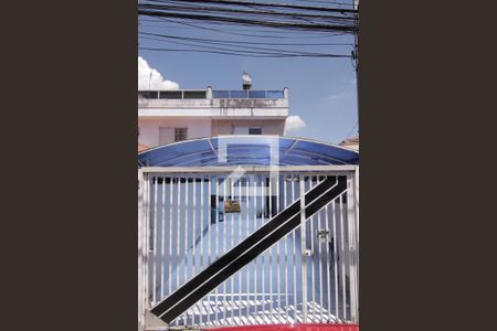 Casa à venda com 115m², 3 quartos e 2 vagasFachada