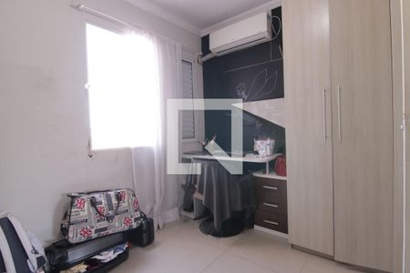 Casa à venda com 115m², 3 quartos e 2 vagasQuarto