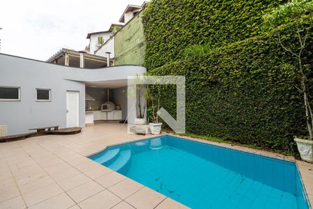 Casa à venda com 500m², 4 quartos e 3 vagasÁrea da Piscina