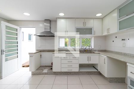 Casa à venda com 500m², 4 quartos e 3 vagasCozinha