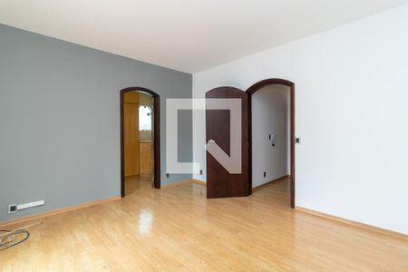 Casa à venda com 500m², 4 quartos e 3 vagasSuíte 1