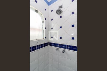 Casa à venda com 500m², 4 quartos e 3 vagasBanheiro da Suíte 1