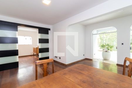 Casa à venda com 500m², 4 quartos e 3 vagasSala de Jantar