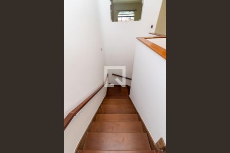 Escada de casa à venda com 4 quartos, 500m² em Jardim Franca, São Paulo