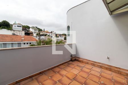 Casa à venda com 500m², 4 quartos e 3 vagasVaranda da Suíte 1