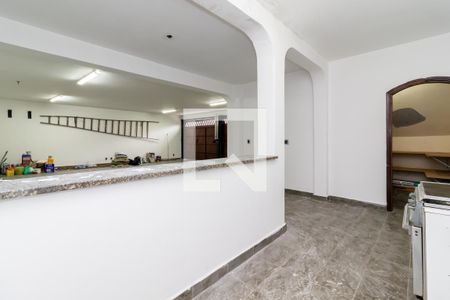 Casa à venda com 500m², 4 quartos e 3 vagasSalão - Cozinha